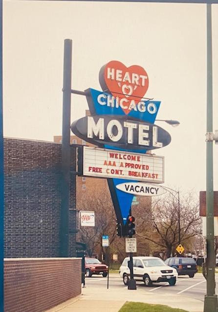 Heart O' Chicago Motel Экстерьер фото